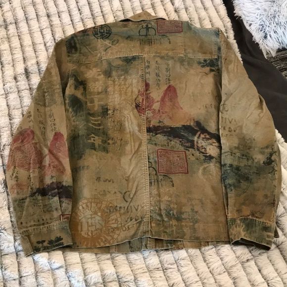 Super cute corduroy button down shirt - Picture 3 of 6